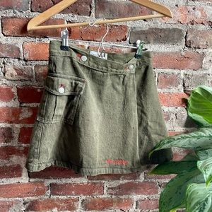 55% hemp & 45% cotton denim, green w red detailing, small/petite